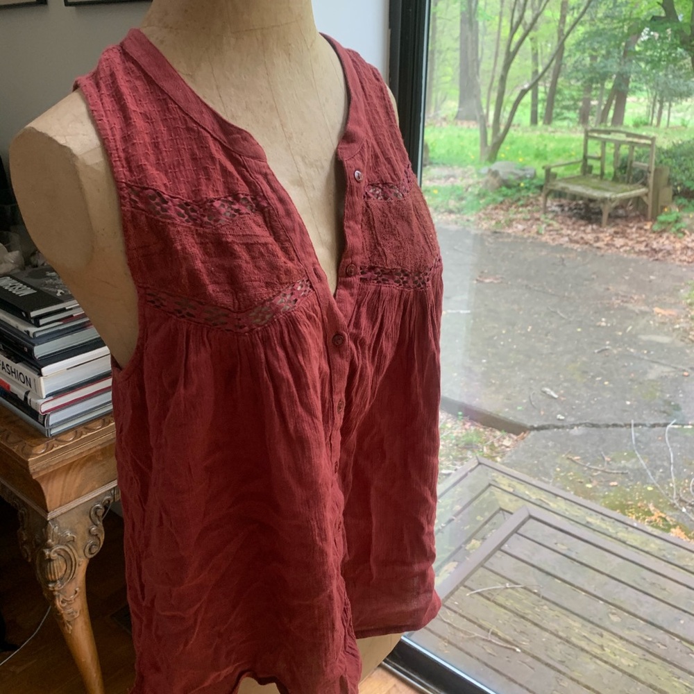 Red American Eagle top